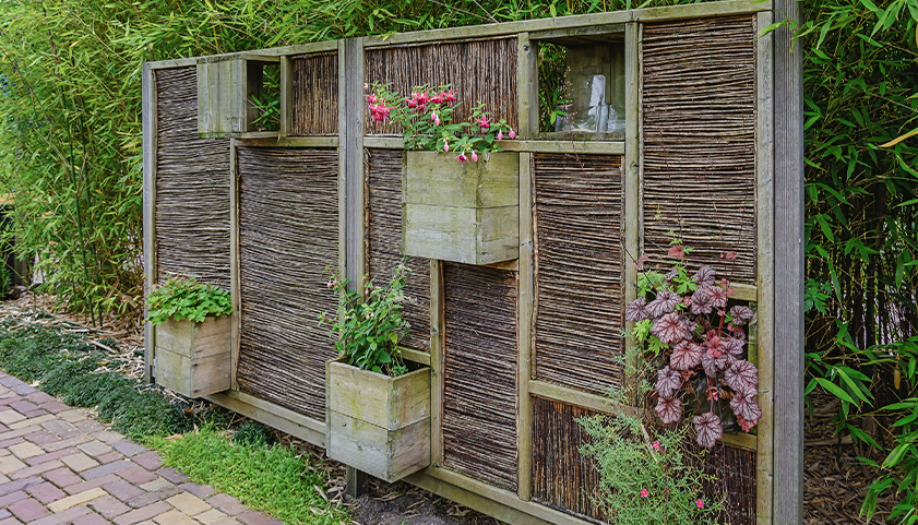 Vertical Graden Wall