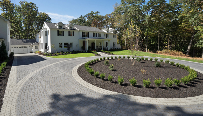 Ligonier Accent Paving Stone Driveway