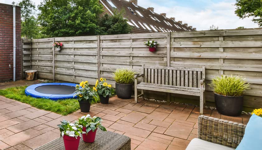 Six Fence Options to Set Your Yard Apart