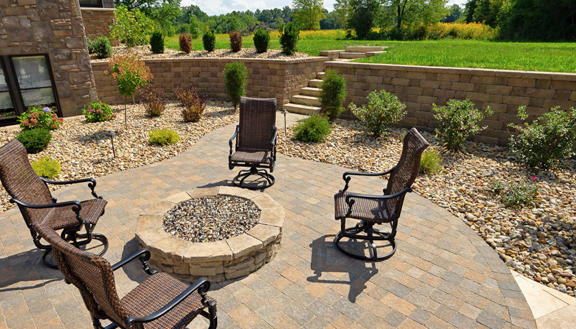 Outdoor Hardscape Living Space