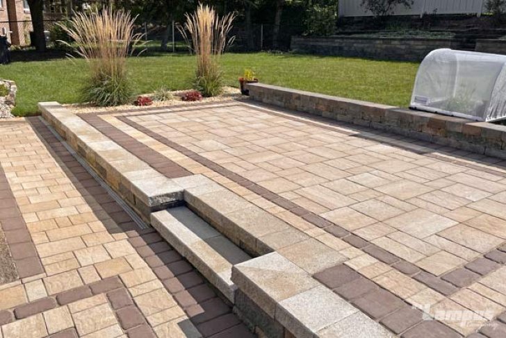 Stratford PG Plus Paving Stones | R.I. Lampus